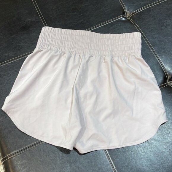 Nike Women's One Dri-FIT Ultra High-Waisted 3" Brief-Lined Shorts - Picture 8 of 9